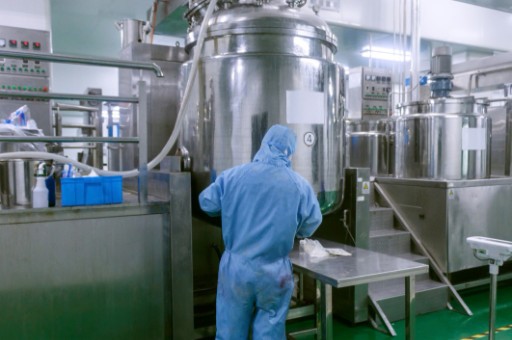 化工水處理用什么環(huán)保設備